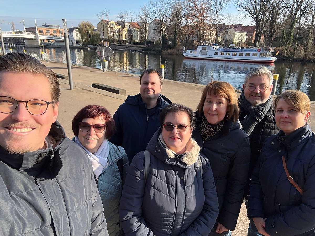 Das Team der Rechtsanwaltskanzlei Stieger wünscht Frohe Weihnacht